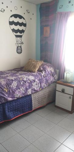 Postel nebo postele na pokoji v ubytování Habitación en casa