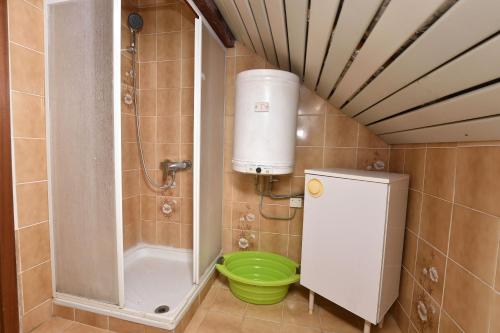 Koupelna v ubytování Apartments 2M