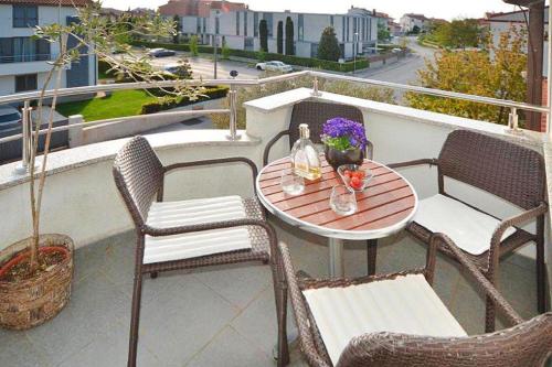 ระเบียงหรือลานระเบียงของ Apartments Vaal, Rovinj