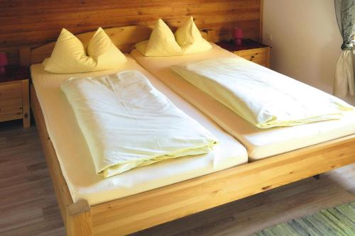 Postel nebo postele na pokoji v ubytování Holiday home in Ulrichsgr n with a terrace