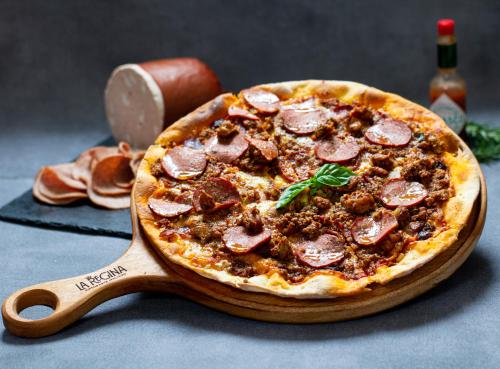 Makanan di atau berdekatan hotel