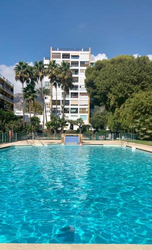 Apartamento Superior Alay en Puerto Marina playa
