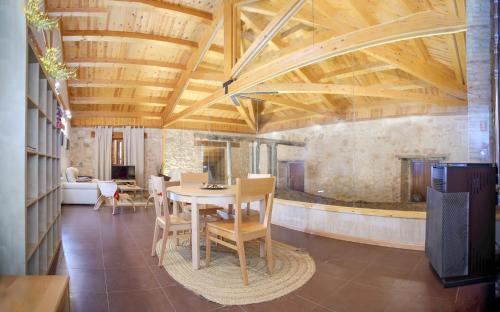 Gallery image of El Lagar de La Navazuela in La Rasa