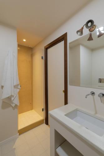 Corso Novara 5 Design Apartments