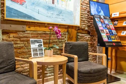 Ruang duduk di Windsor Puerta del Sol