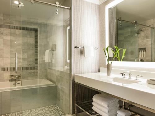 Koupelna v ubytování Kimpton Tryon Park Hotel by IHG