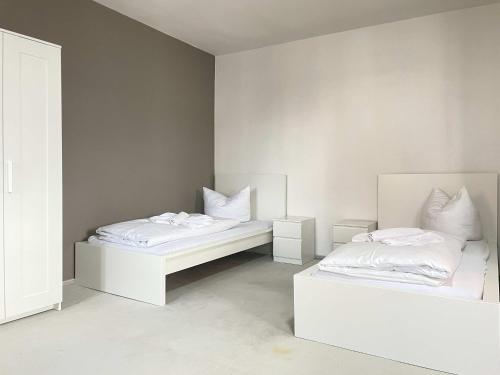 Galeriebild der Unterkunft SAD181 - Zentrale Monteurwohnung in Schwandorf in Bayern