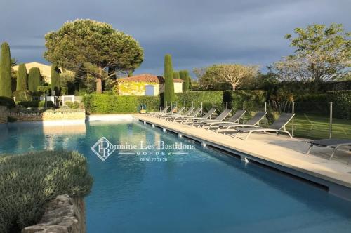 Domaine Les Bastidons