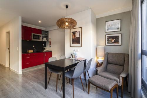 Φωτογραφία από το άλμπουμ του Hopstays Oporto Wine Cellars - Studio with Terrace στο Πόρτο