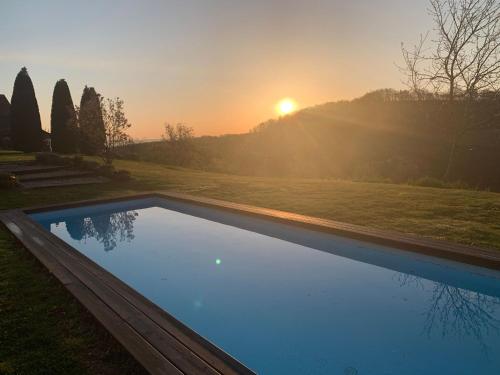 Πισίνα στο ή κοντά στο Chalet in Styria with Pool & Panoramic Views