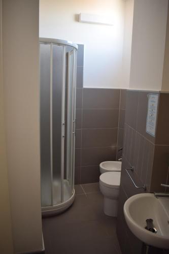 Un baño de Hotel Atlas