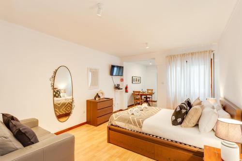 Bonjardim Downtown Apartments by DA'HOME