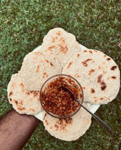 Makanan di atau berdekatan homestay