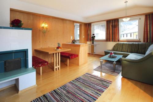Χώρος καθιστικού στο Chalet in Mühltal near Kitzbühel Ski Slopes