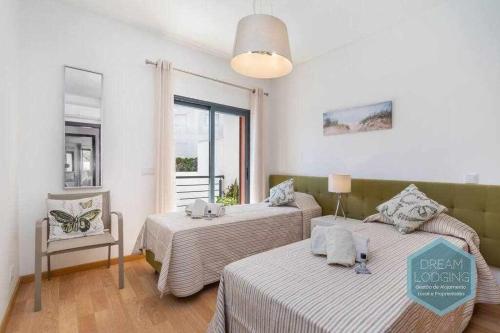 Terrace Miguel Torga - Dream Lodging