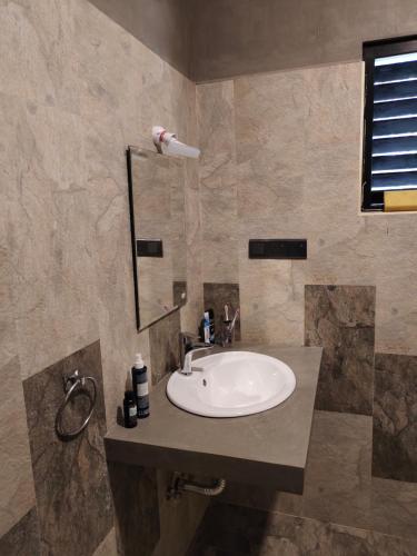 Ένα μπάνιο στο Villa Leo hikkaduwa