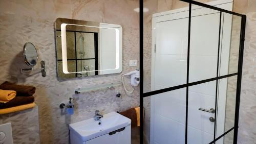 Bagno di Dorijini Dvori