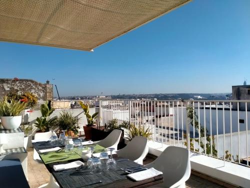 Un balcón o terraza en Dar Shâan