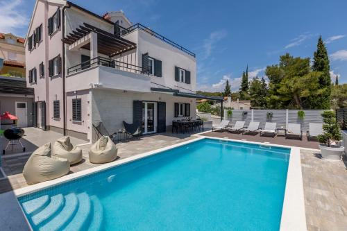 Beautiful Villa del Mar – Photos 2