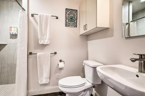 Ένα μπάνιο στο Quaint Kanab Casita - 3 Mi to the Heart of Town!