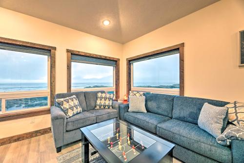 Posezení v ubytování Sanderling Sea Cottages, Unit 5 with Ocean Views!