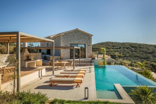 Gallery image of Zeus Exclusive Villas in Spartia
