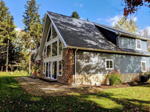 Cardinal Road home – Photos 2