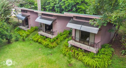 Κήπος έξω από το Cabañas Green House