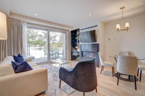Χώρος καθιστικού στο Ripplecove Hotel & Spa