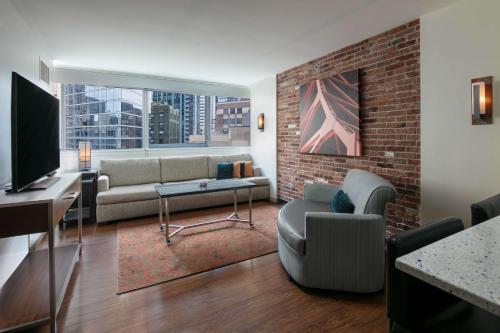 The Royal Sonesta Chicago Downtown Image