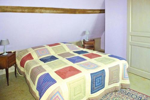 מיטה או מיטות בחדר ב-Semi-detached house, Crasville-la-Rocquefort