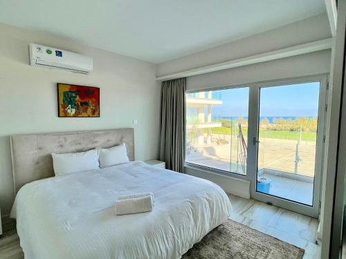 Imagen de la galería de Emerald Suites, en Protaras