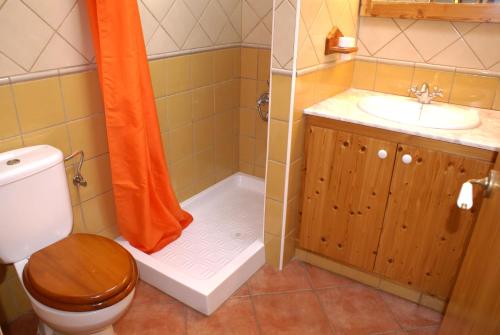Kylpyhuone majoituspaikassa Cas Conco