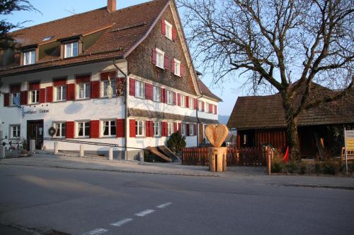 Gallery image of Landhaus Sonne in Hergensweiler