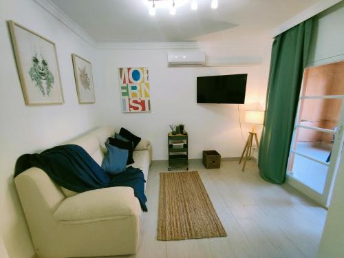 Sage Palm Apartment BY NAMASTE ELITE