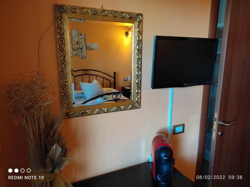TV o dispositivi per l'intrattenimento presso Room & Relax EleinaD
