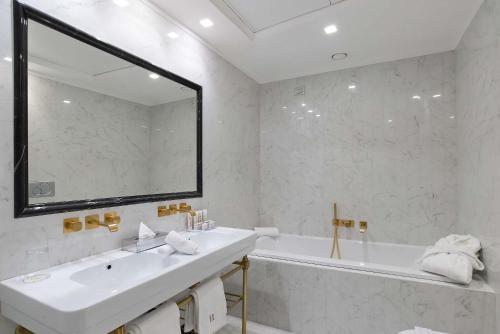 Hotel Lunetta photo 86