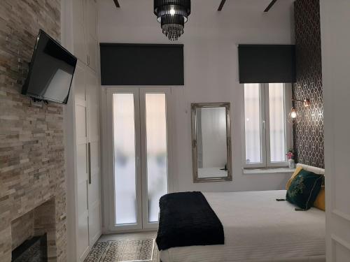 LA SUITE DEL CONDE LUXURY SUITES