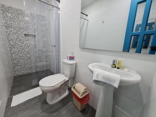 Koupelna v ubytování CABAÑA 1 LA ALDEA