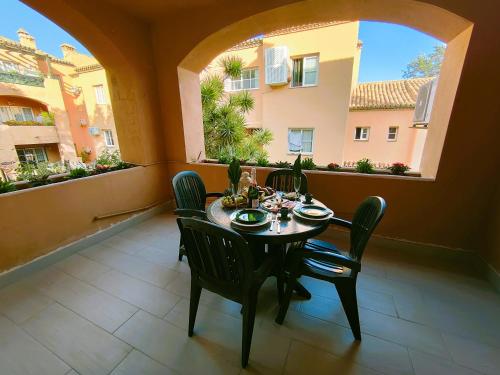 Sage Palm Apartment BY NAMASTE ELITE