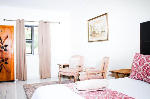 Galeriebild der Unterkunft Happy Hen Guest Lodge in Bizana