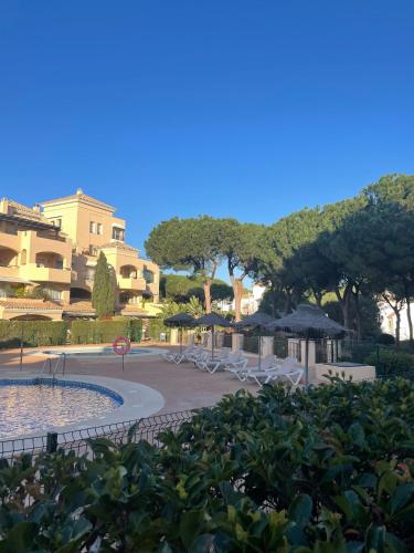 Hacienda Elviria 2 Bedroom Spacious Apartment