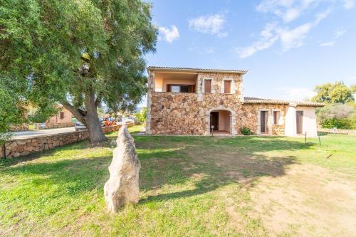 Imagen de la galería de ISS Travel, Pedra Rosa 2 bedroom apartments with private terrace and air conditioning, en San Teodoro