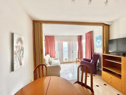 Apartment In Av Mediterraneo