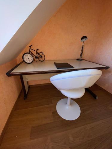 Vonios kambarys apgyvendinimo įstaigoje Chambre d'hôtes Les Grillons