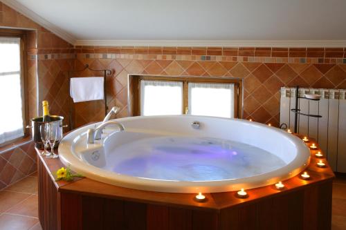 Koupelna v ubytování Hotel El Juglar