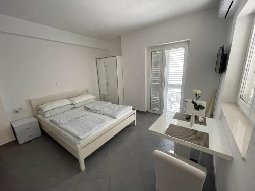 ポドストラナにあるApartments Nevisticのギャラリーの写真
