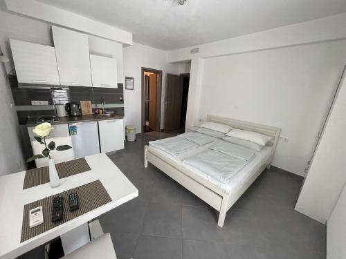 ポドストラナにあるApartments Nevisticのギャラリーの写真