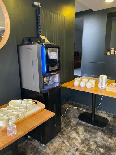 Logis Hôtel Ker Morにあるキッチンまたは簡易キッチン