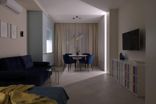 Телевизор и/или развлекательный центр в Residential complex New England